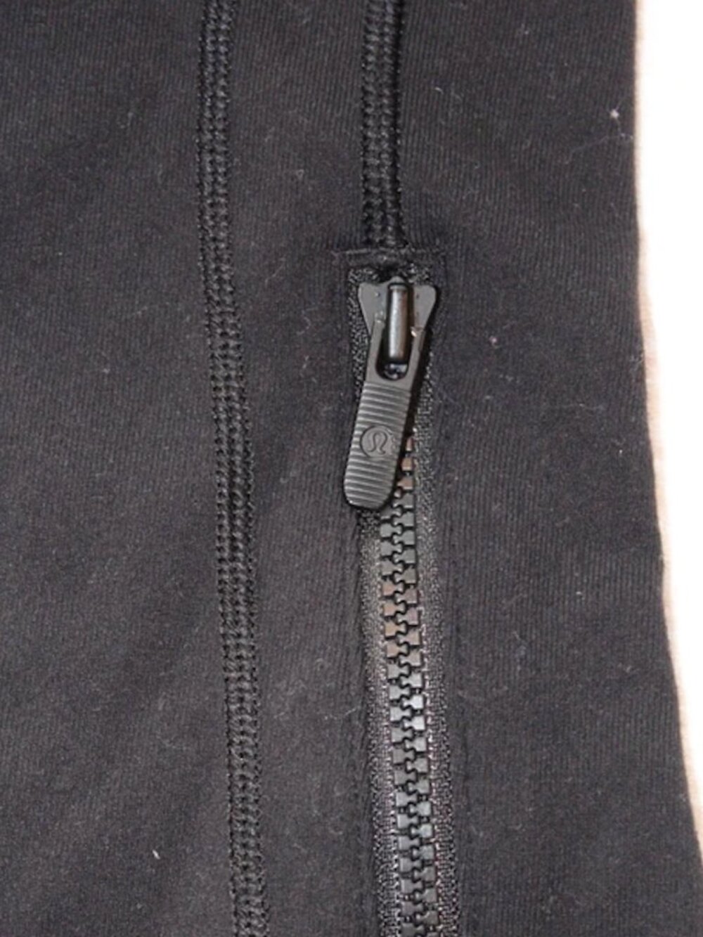 Lululemon Define Jacket - Picture 4 of 5